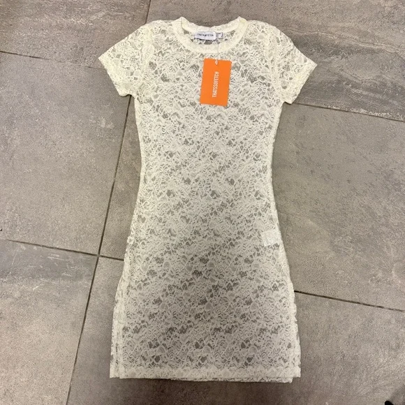 That’s So Fetch Claudia White Lace Mini Dress Slits Festival Round Neck XXS 0 - Picture 3 of 10
